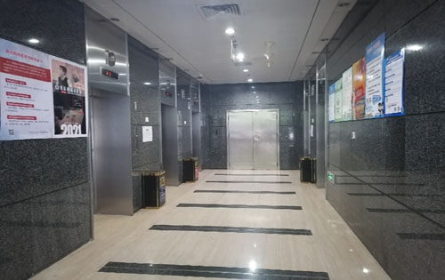 天工大厦电梯